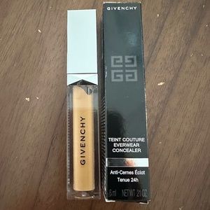 Teint couture ever wear concealer n.32 by Givenchy
